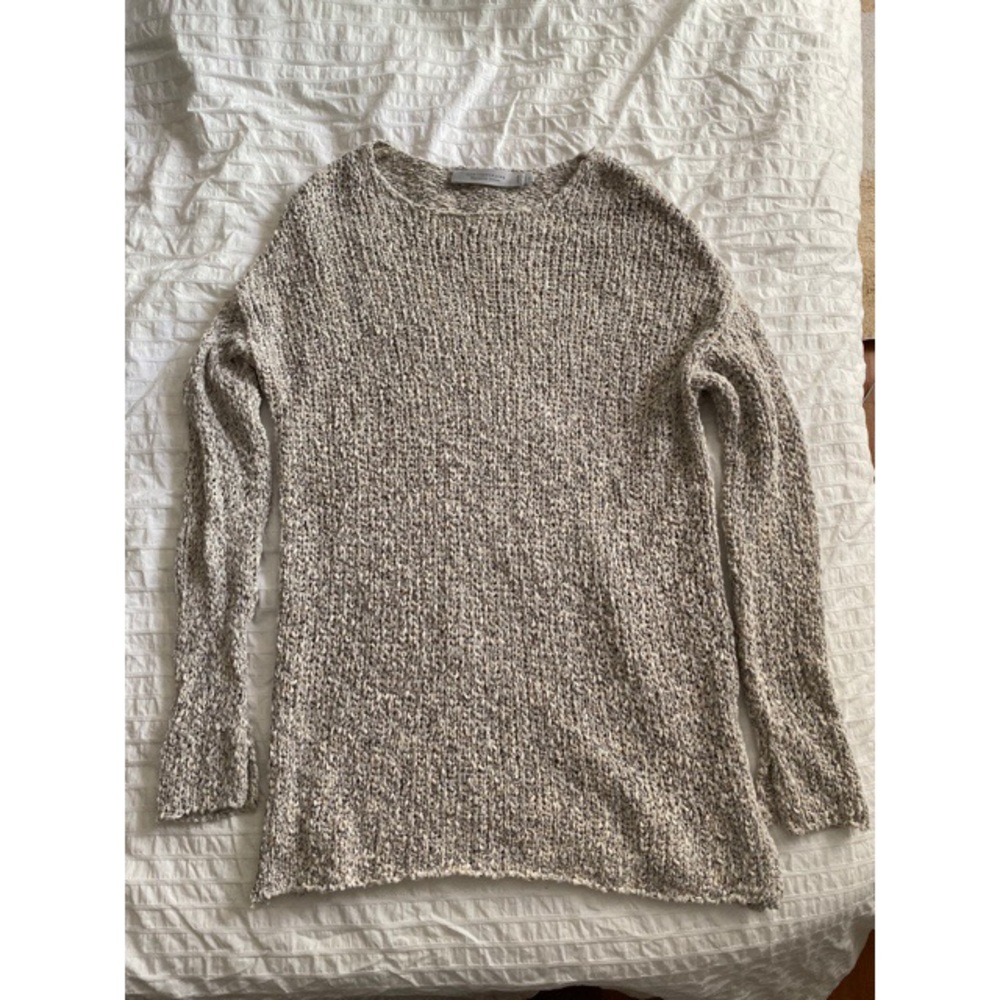 Simons sweater